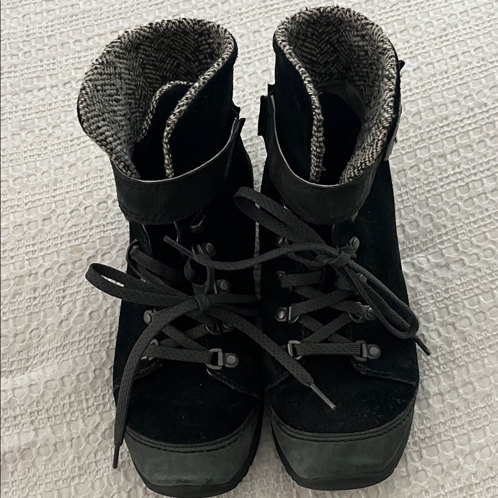 Merrill Black Women's Boots
